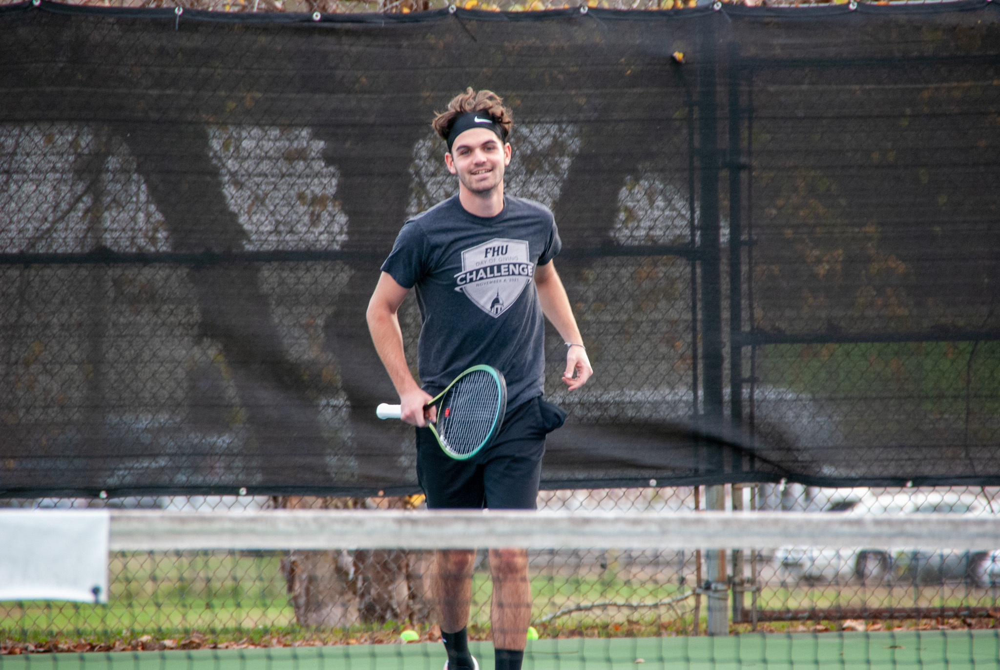 Lion tennis opens season with perfection