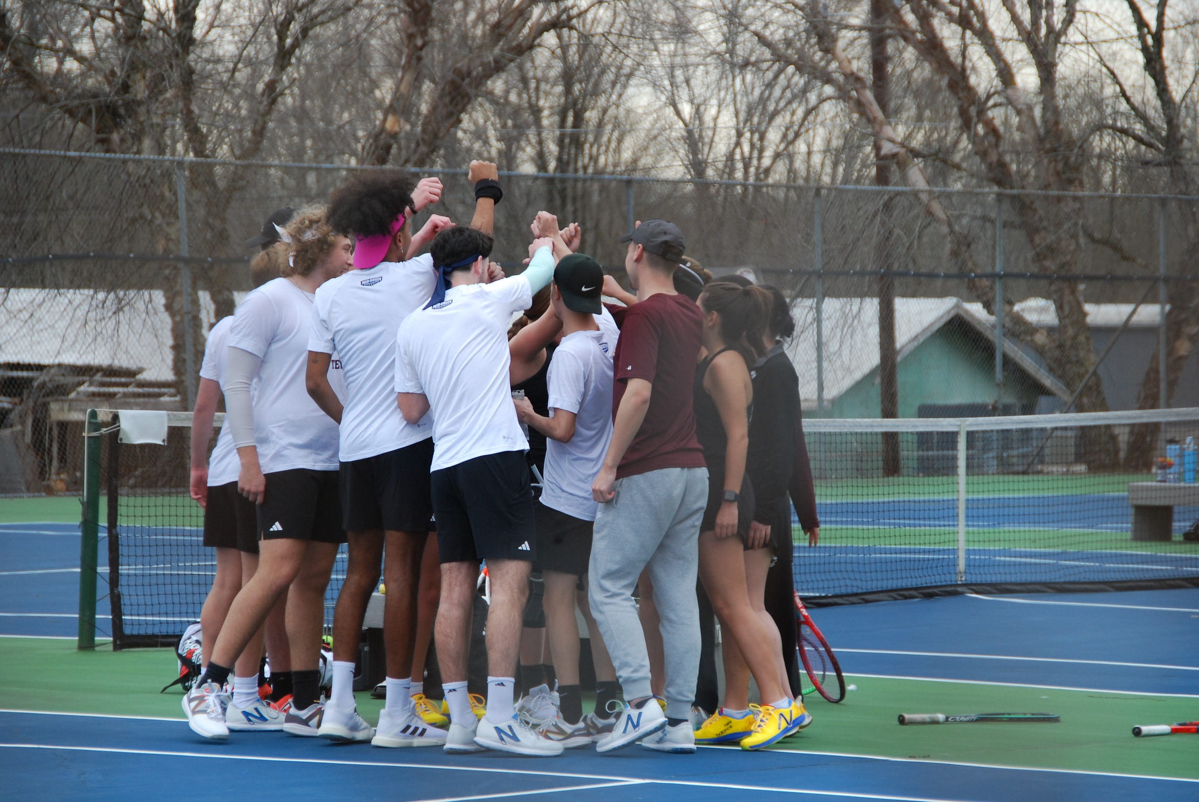 Bolema has singles upset, Lions fall to Toppers